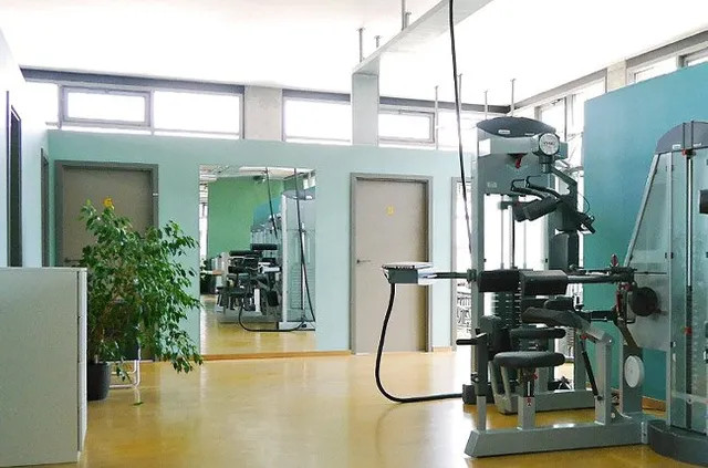 Physiotherapeut Frankfurt am Main mediLoft-Rehazentrum Geräte